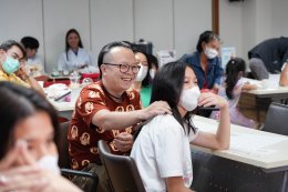 คลินิกการแพทย์แผนจีนหัวเฉียว จัดเสวนาภาษาหมอจีน หัวข้อ กดจุด ฝึกสมาธิเด็ก