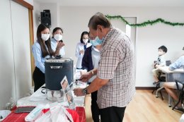 คลินิกการแพทย์แผนจีนหัวเฉียว จัดเสวนาภาษาหมอจีน หัวข้อ กดจุด ฝึกสมาธิเด็ก