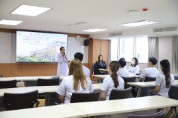 พิธีปัจฉิมนิเทศแก่นักศึกษาฝึกงาน มหาวิทยาลัยรังสิต คณะการแพทย์แผนตะวันออก สาขาการแพทย์แผนจีน รุ่นที่ 6