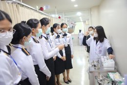 คลินิกการแพทย์แผนจีนหัวเฉียว เปิดบ้านต้อนรับนักศึกษามหาวิทยาลัยรังสิต และวิทยาลัยพยาบาลกองทัพเรือ ศึกษาดูงานแพทย์แผนจีน