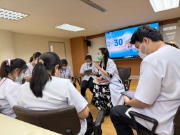 คลินิกการแพทย์แผนจีนหัวเฉียว จัดพิธีปฐมนิเทศนักศึกษาฝึกงาน คณะการแพทย์แผนจีน รุ่นที่ 17 มหาวิทยาลัยหัวเฉียวเฉลิมพระเกียรติ