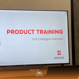 อบรมพนักงาน ร้านแว่นตา Jackal เชียงใหม่ เรื่องเลนส์แว่นตา กับแบรนด์เลนส์ Shamir 