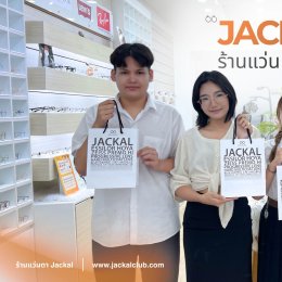 สายตาเริ่มพร่ามัว! ชวนแก๊งเพื่อนยกก๊วนมาตัดแว่นตาที่ ร้านแว่นตา Jackal เชียงใหม่