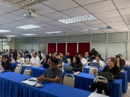 โครงการอบรมพัฒนาศักยภาพคณาจารย์ในหัวข้อ "THE NEXT CHAPTER 2026 Transforming to AI Business School"