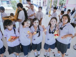 กิจกรรม สอนน้องพอเพียง ณ โรงเรียนวัดหนองมะค่า อำเภอโพธาราม จังหวัดราชบุรี