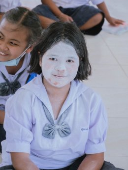 กิจกรรม สอนน้องพอเพียง ณ โรงเรียนวัดหนองมะค่า อำเภอโพธาราม จังหวัดราชบุรี