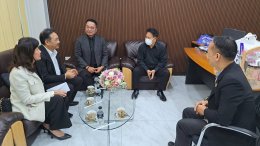 การเข้าพบผู้บริหาร วิทยาลัยเทคโนโลยีฐานเทคโนโลยี เพื่อสร้างเครือข่ายและการพัฒนาบัณฑิตที่มีคุณภาพ