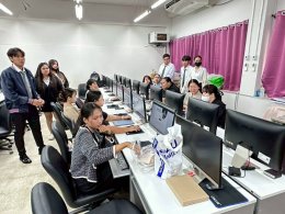 การอบรม "การประยุกต์ใช้ AI ในการทำธุรกิจและทำสื่ออย่างสร้างสรรค์"  โดยร่วมกับวัดอุดมรังสี เขตหนองแขม