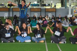 กิจกรรม "บริหารซ่า กีฬามันส์ สานสัมพันธ์รับน้องสู่ครอบครัวบริหาร" 
