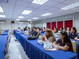 บรรยายพิเศษนอกเหนือจากบทเรียนในหัวข้อ Surviving The 2020s: Organizational Strategies for a New Era