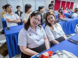 บรรยายพิเศษนอกเหนือจากบทเรียนในหัวข้อ Surviving The 2020s: Organizational Strategies for a New Era
