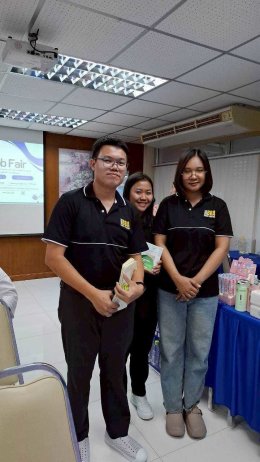 กิจกรรม Job Fair สำหรับนักศึกษาชั้นปีที่ 1 ภาคสมทบ 