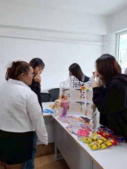 นิทรรศการ "เปิดโลกวัฒนธรรม หลากหลายอย่างกลมกลืน"