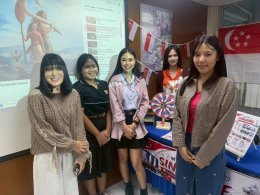 กิจกรรมร่วมกันออกแบบบูธวัฒนธรรมนานาชาติ 