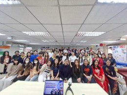 กิจกรรมร่วมกันออกแบบบูธวัฒนธรรมนานาชาติ 