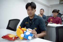 ประชาสัมพันธ์ หลักสูตรปริญญาโท ระบบการศึกษาทางไกลผ่านอินเทอร์เน็ต ให้กับนักศึกษาปริญญาตรีคณะวิศวกรรมศาสตร์ สาขาวิชาไฟฟ้า และสาขาวิชาโยธา