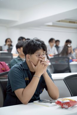 ประชาสัมพันธ์ หลักสูตรปริญญาโท ระบบการศึกษาทางไกลผ่านอินเทอร์เน็ต ให้กับนักศึกษาปริญญาตรีคณะวิศวกรรมศาสตร์ สาขาวิชาไฟฟ้า และสาขาวิชาโยธา