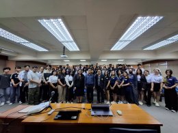 บรรยายพิเศษในหัวข้อ S M A R T Organization : องค์กรอัจฉริยะ