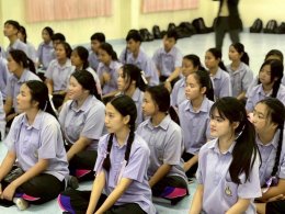 โครงการอบรมเชิงปฏิบัติการ หัวข้อ การพัฒนาทักษะการบริหารธุรกิจยุคดิจิทัล ผ่านกิจกรรมการท่องเที่ยว : นักธุรกิจรุ่นเยาว์ ให้แก่นักเรียนระดับชั้นมัธยมศึกษาตอนปลาย (ม.6) ณ โรงเรียนชัยเกษมวิทยา จ.ประจวบคีรีขันธ์