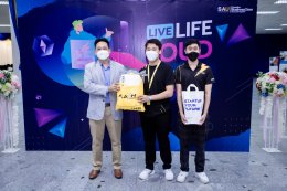 คณะบริหารธุรกิจ ร่วมกับ JOBBKK.COM จัดกิจกรรม “Live Life Loud ใช้ชีวิตให้ปังเมื่อฉันจบปริญาตรี” ภายใต้โครงการปัจฉิมนิเทศ ประจำปีการศึกษา 2565