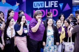 คณะบริหารธุรกิจ ร่วมกับ JOBBKK.COM จัดกิจกรรม “Live Life Loud ใช้ชีวิตให้ปังเมื่อฉันจบปริญาตรี” ภายใต้โครงการปัจฉิมนิเทศ ประจำปีการศึกษา 2565