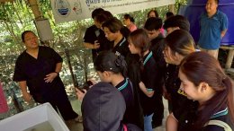 โครงการบริการวิชาการ ในหัวข้อ "การเพิ่มมูลค่าสินค้า, การต่อยอดเรือจำลองให้เป็นสินค้าพรีเมียม, การสร้างสรรค์สินค้าจากฝาขวดน้ำ" ณ ชุมชนบางหญ้าแพรก จ.สมุทรสาคร
