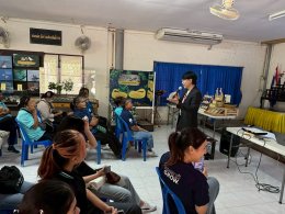โครงการบริการวิชาการ ในหัวข้อ "การเพิ่มมูลค่าสินค้า, การต่อยอดเรือจำลองให้เป็นสินค้าพรีเมียม, การสร้างสรรค์สินค้าจากฝาขวดน้ำ" ณ ชุมชนบางหญ้าแพรก จ.สมุทรสาคร