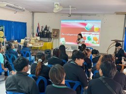 โครงการบริการวิชาการ ในหัวข้อ "การเพิ่มมูลค่าสินค้า, การต่อยอดเรือจำลองให้เป็นสินค้าพรีเมียม, การสร้างสรรค์สินค้าจากฝาขวดน้ำ" ณ ชุมชนบางหญ้าแพรก จ.สมุทรสาคร