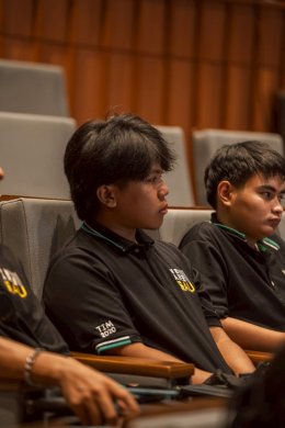 ศึกษาดูงานนอกสถานที่ ณ บริษัท ซีพีแรม จํากัด จังหวัดปทุมธานี