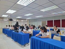 กิจกรรม "Ready To Work เตรียมความพร้อมสู่โลกอาชีพ" แก่นักศึกษาชั้นปีที่ 1 กลุ่ม1B1