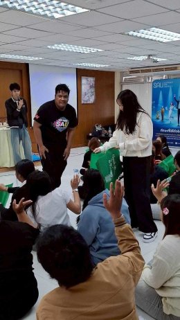 กิจกรรมเสริมทักษะปฏิบัติเทคโนโลยีสู่เส้นทางสายอาชีพ ให้นักศึกษาชั้นปีที่ 4 สาขาวิชาการจัดการนวัตกรรมการค้า