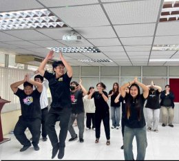 กิจกรรมเสริมทักษะปฏิบัติเทคโนโลยีสู่เส้นทางสายอาชีพ ให้นักศึกษาชั้นปีที่ 4 สาขาวิชาการจัดการนวัตกรรมการค้า