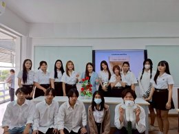 กิจกรรมส่งเสริมทักษะและประสบการณ์ให้แก่นักศึกษา ชั้นปีที่ 1 สาขาวิชาการจัดการนวัตกรรมการค้า ภายใต้หัวข้อ มือใหม่หัดเปิดร้านดิจิทัล