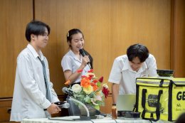 กิจกรรมส่งเสริมทักษะและประสบการณ์ให้แก่นักศึกษา ชั้นปีที่ 1 กลุ่ม 1A2 ในหัวข้อ "มือใหม่หัดเปิดร้านดิจิทัล"