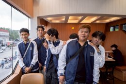 การศึกษาดูงานและเยี่ยมชมร้าน 7-Eleven สาขาธาราพัทยา (7-Eleven Thara Pattaya Branch) จังหวัดชลบุรี ของนักศึกษาสาขาวิชาการจัดการนวัตกรรมการค้า