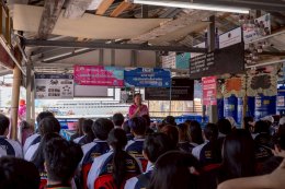 กิจกรรมจิตอาสา เรียนรู้วิถีชีวิตชุมชน และร่วมอนุรักษ์ทรัพยากรทางทะเล ผ่านการปล่อยลูกปูม้า  ณ ธนาคารปูม้า ตำบลอ่างศิลา อำเภอเมืองชลบุรี จังหวัดชลบุรี