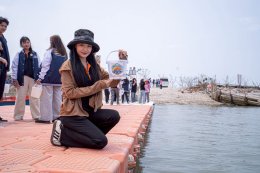 กิจกรรมจิตอาสา เรียนรู้วิถีชีวิตชุมชน และร่วมอนุรักษ์ทรัพยากรทางทะเล ผ่านการปล่อยลูกปูม้า  ณ ธนาคารปูม้า ตำบลอ่างศิลา อำเภอเมืองชลบุรี จังหวัดชลบุรี