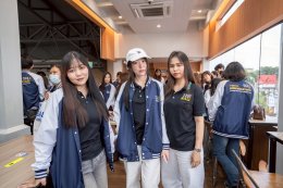 การศึกษาดูงานและเยี่ยมชมร้าน 7-Eleven สาขาธาราพัทยา (7-Eleven Thara Pattaya Branch) จังหวัดชลบุรี ของนักศึกษาสาขาวิชาการจัดการนวัตกรรมการค้า