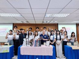 กิจกรรมส่งเสริมทักษะและประสบการณ์ให้แก่นักศึกษาชั้นปีที่ 1 สาขาวิชาการจัดการนวัตกรรมการค้า ภายใต้หัวข้อ "มือใหม่หัดเปิดร้านดิจิทัล" 