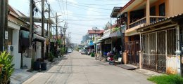 EHL-233637 หมู่บ้าน ปรีชา ใกล้รถไฟฟ้าสายสีชมพู