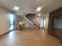 EHL-233835 ให้เช่า อาคาร โฮมออฟฟิต ทั้งหลัง 