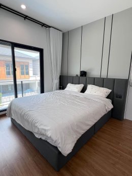 EHL-266965 Grande Pleno Krungthep Kreetha  Rat Phatthana 15