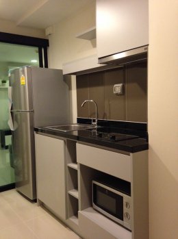 Zenith Place Sukhumvit 42 (ซีนิธ เพลส สุขุมวิท 42) ID - 202870