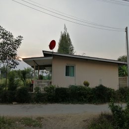 ขายบ้านเดี่ยวชั้นเดียวพร้อมที่ดิน 200 ตารางวา ID - 202661