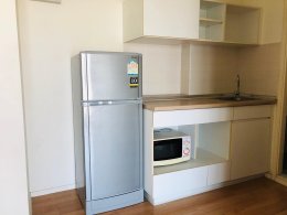 ให้เช่าคอนโด ลุมพินี เมกะซิตี้ บางนา ห้องใหญ่ มีประตูปิดแยกห้อง แต่งสวย แอร์ 2 เครื่อง ราคา 8,000 บาท Code:63NIMar008