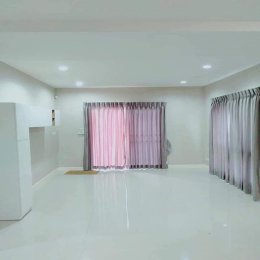 ขายบ้านเดี่ยว ม.เพอร์เฟคพาร์ค สุวรรณภูมิ-ร่มเกล้า เงียบสงบ ใก้ลรถไฟฟ้าสีชมพู ID - 202666