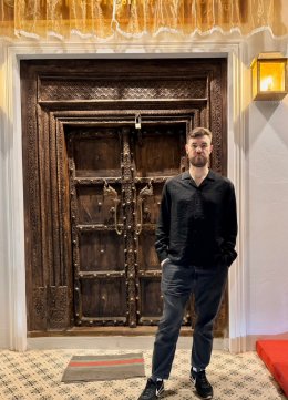 Stunning Antique Wooden Door Features