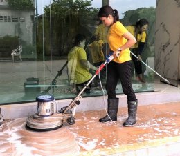 สะอาดทุกพื้นที่ ตั้งแต่พื้นถึงเพดาน ด้วยบริการ Big Cleaning จาก Cleaning Solution