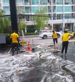 บริการทำความสะอาดลานจอดรถ พื้นที่ขนาดใหญ่ ด้วยคลีนนิ่งโซลูชั่น