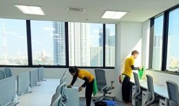 ออฟฟิศสะอาด ชีวิตดีมีสุข: ทำไมการทำความสะอาดสำนักงานจึงสำคัญกว่าที่คุณคิด